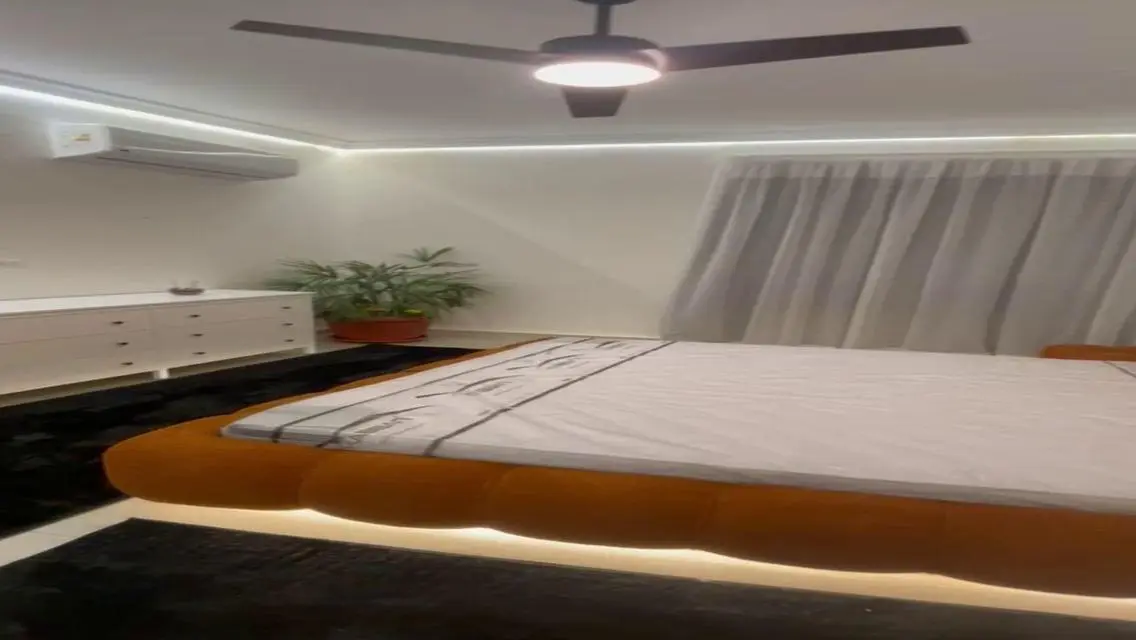 Fully furnished Apartment for rent at Eastown
