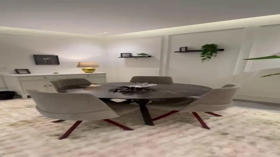 Fully furnished Apartment for rent at Eastown
