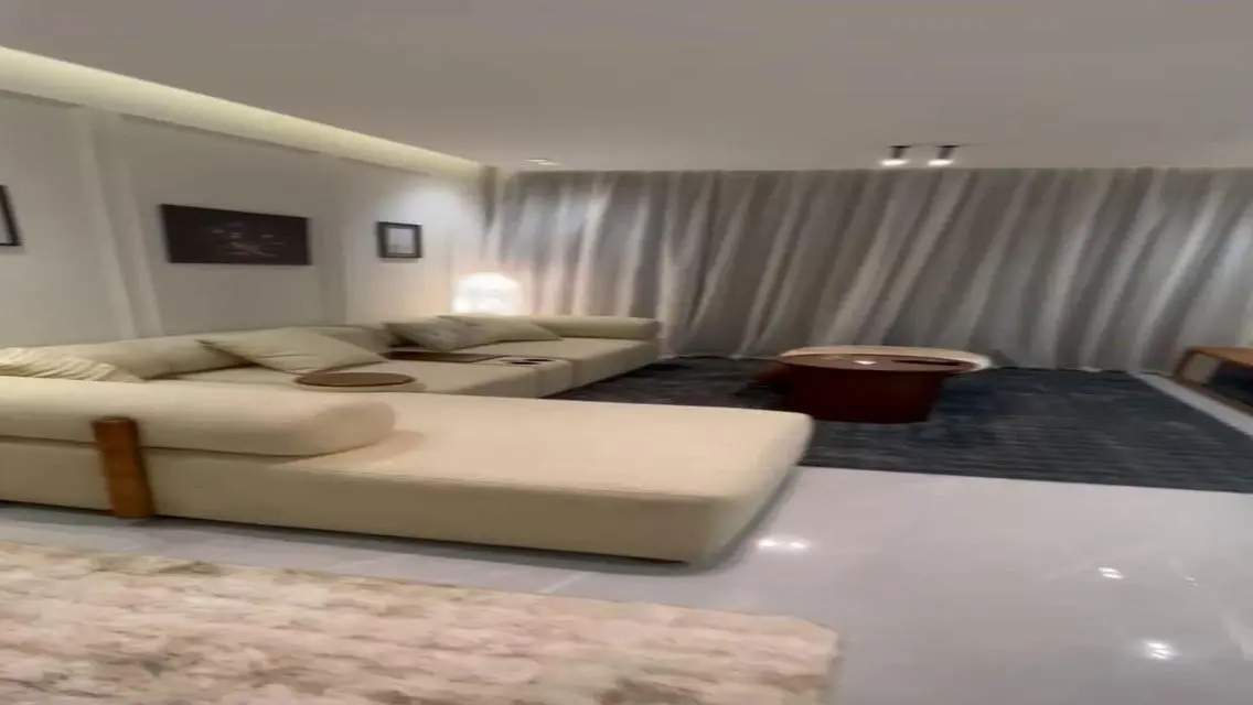 Fully furnished Apartment for rent at Eastown