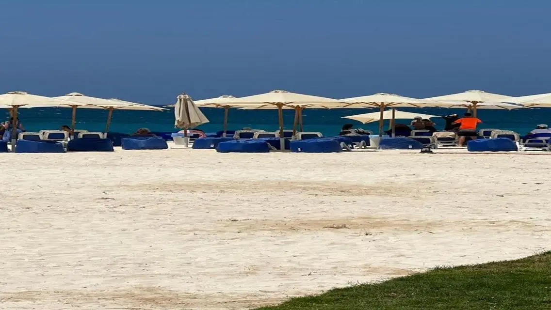فيلا صف اول للايجار اليومي دوبلوماسيين راس الحكمة