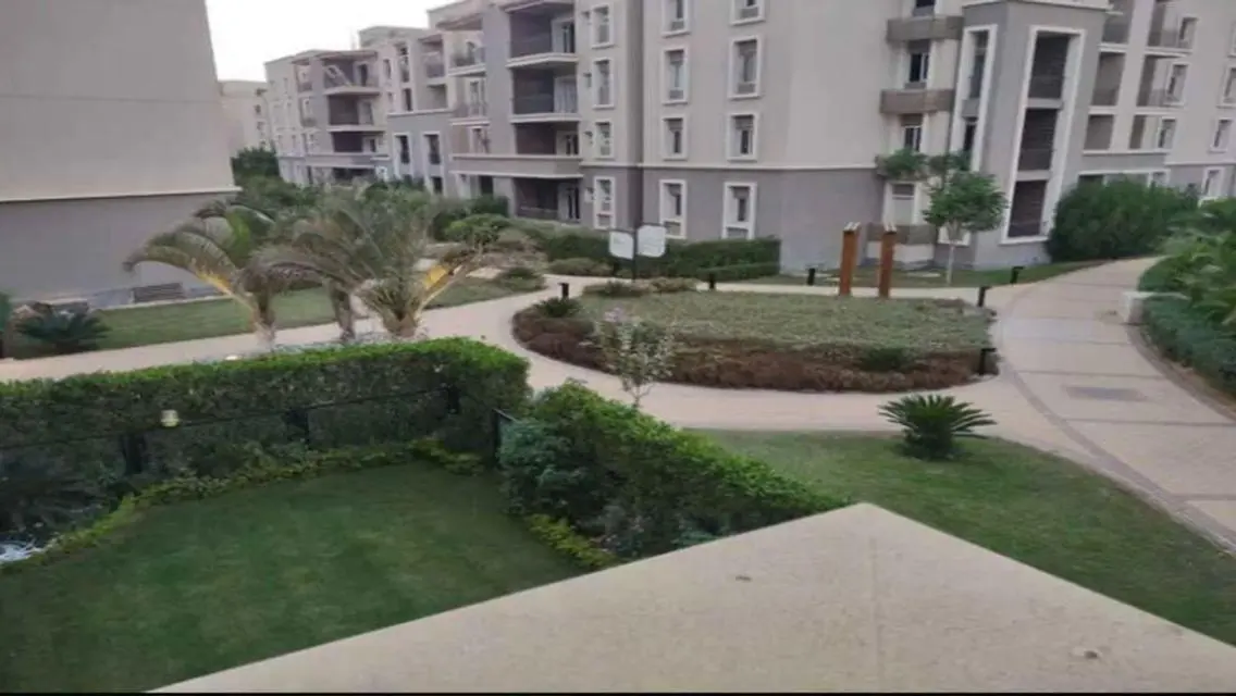 Apartment+garden ready to move in Sodic