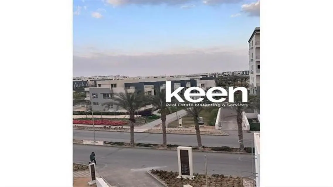 شقه بفيو منظر طبيعي وحمام سباحه
