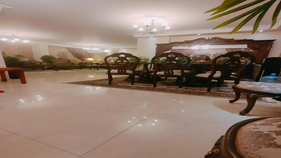 شقه للبيع سوبر لوكس بموقع مميز جدا