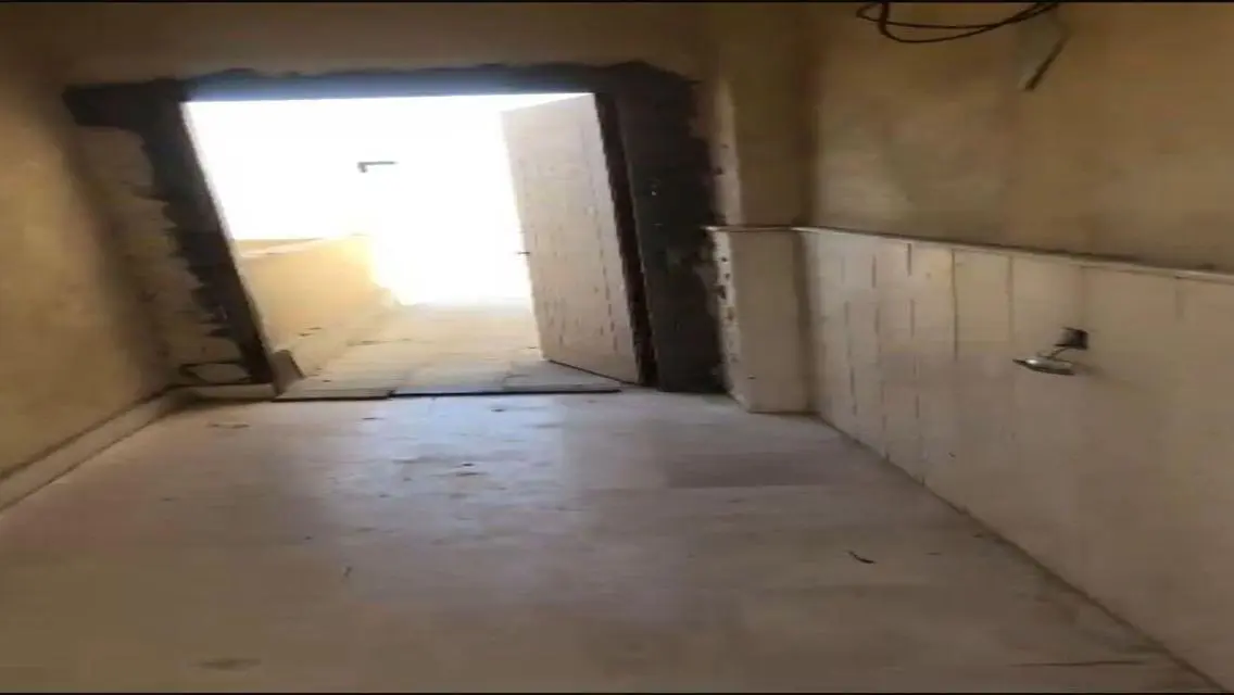 Roof for sale 420 m² net - Narges Buildings