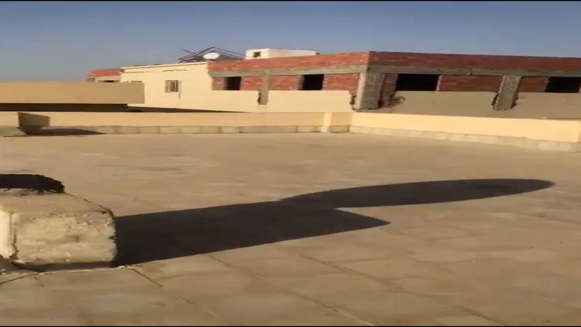 Roof for sale 420 m² net - Narges Buildings