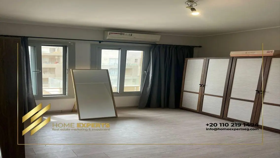 شقة للايجار في فيليج جيت بالأجهزة الكهربائية