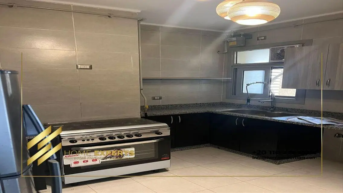 شقة للايجار في فيليج جيت بالأجهزة الكهربائية
