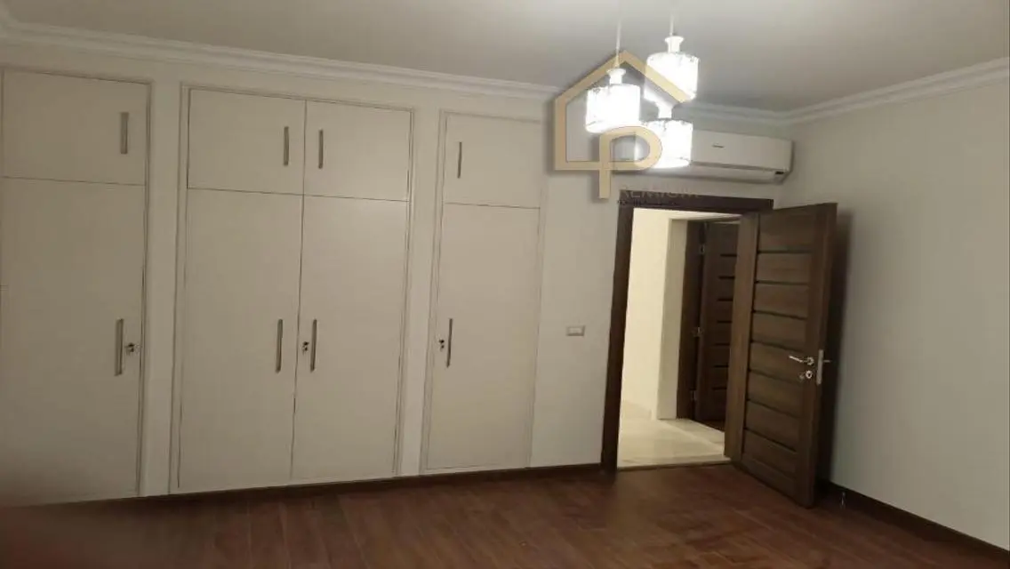 Stunning Apartment in Palm Hills Golf Extension