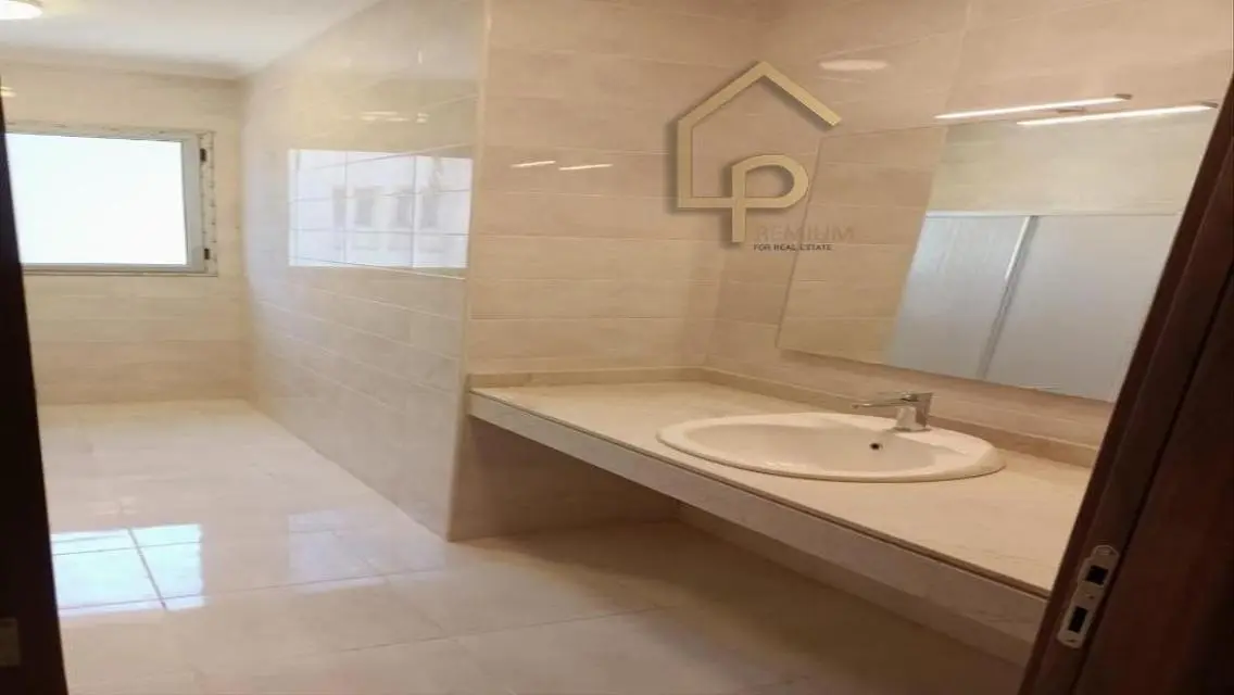 Stunning Apartment in Palm Hills Golf Extension