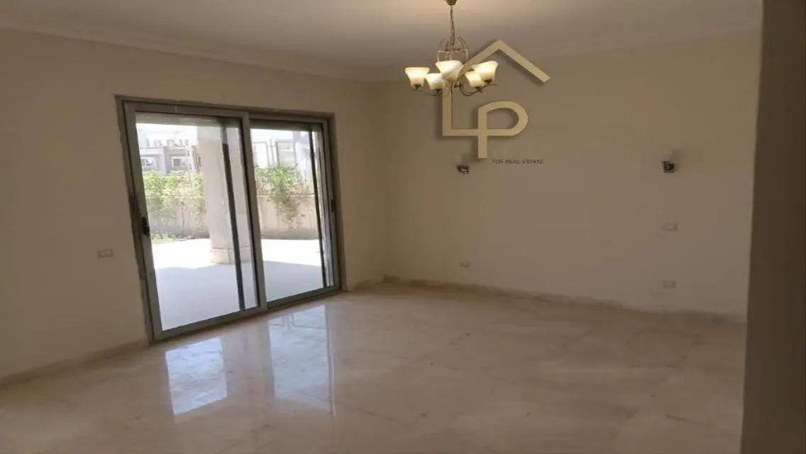 Stunning Apartment in Palm Hills Golf Extension