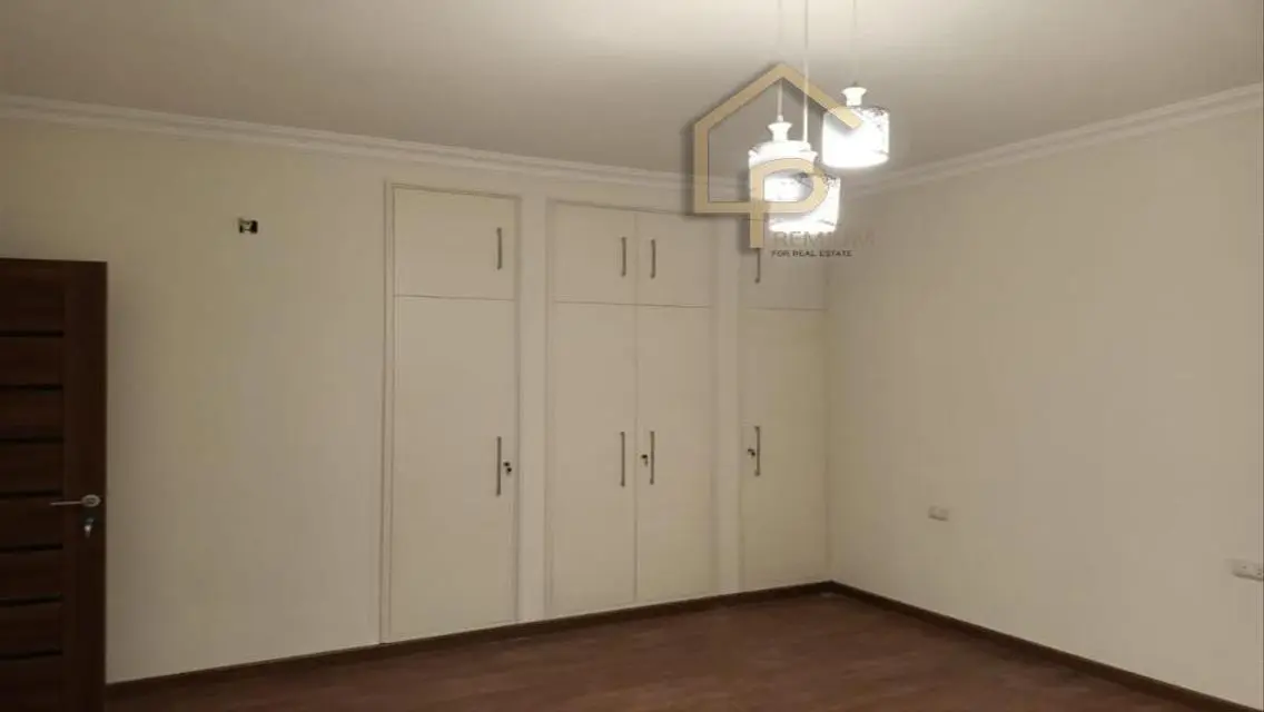 Stunning Apartment in Palm Hills Golf Extension