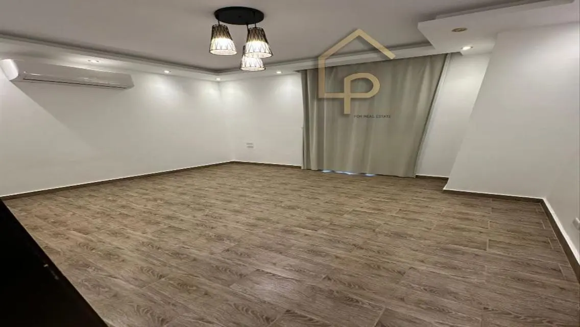 Stunning Apartment in Palm Hills Golf Extension