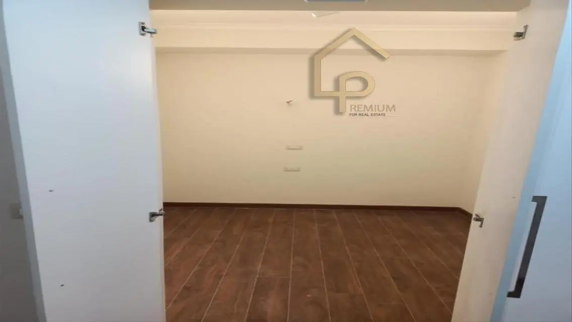 Stunning Apartment in Palm Hills Golf Extension