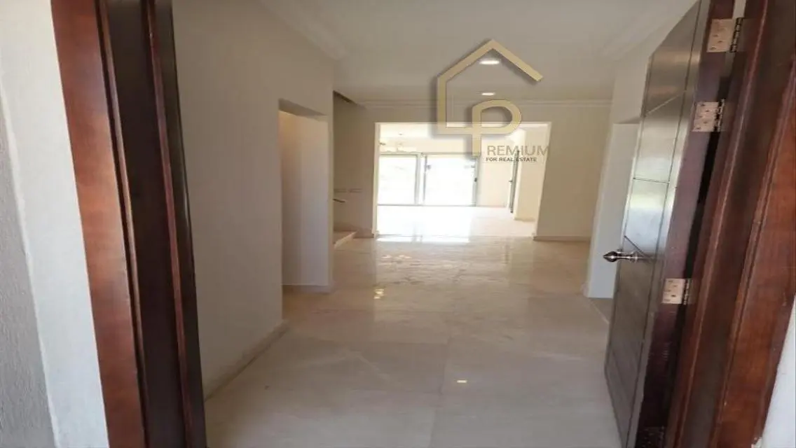 Stunning Apartment in Palm Hills Golf Extension