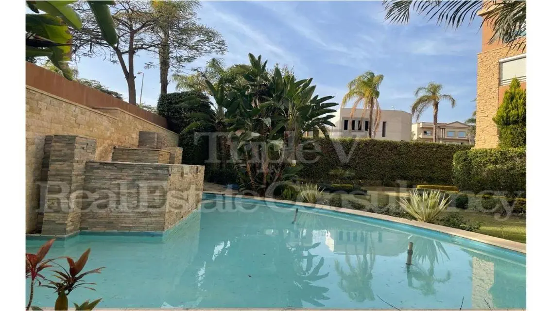 Corner Town House Furnished Ultra Modern