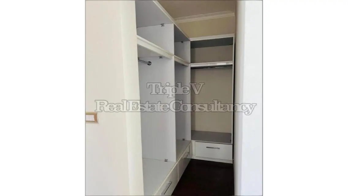 Corner Town House Furnished Ultra Modern