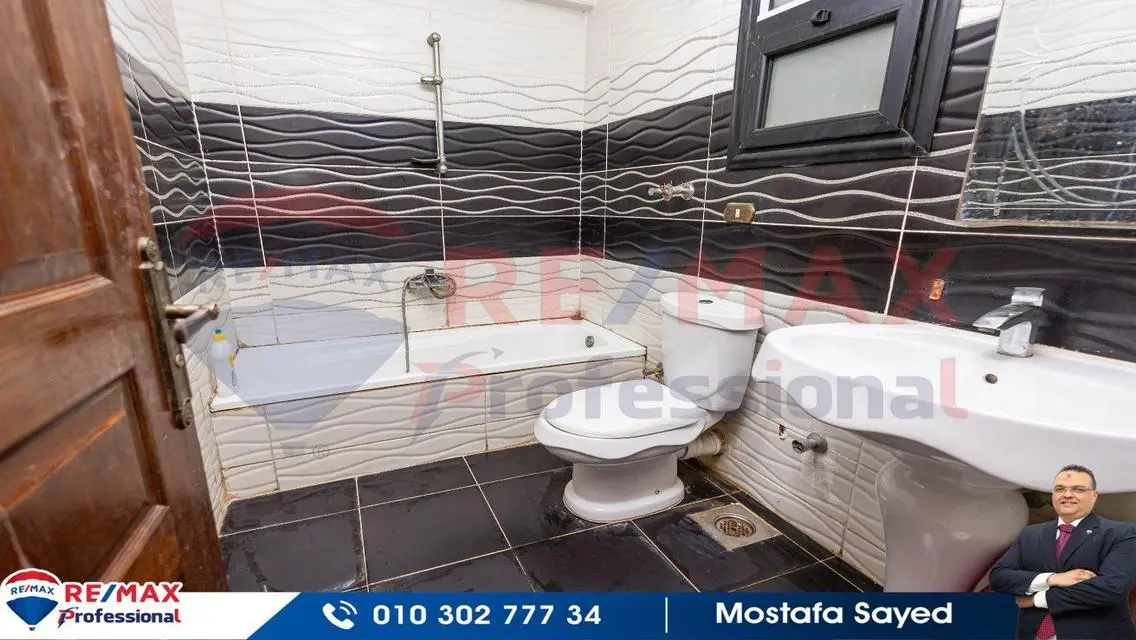 Licensed building- open view-closing a fifth room
