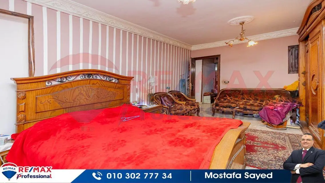 Licensed building- open view-closing a fifth room
