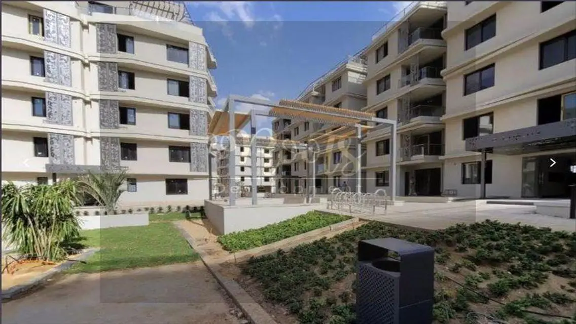 1.5%DP over12Y Townhouse,minutes TheSphinx Airport