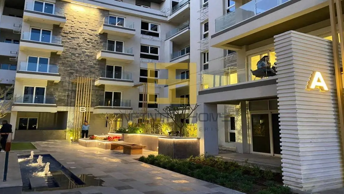 Park villa 260 m in mountain view icity new cairo
