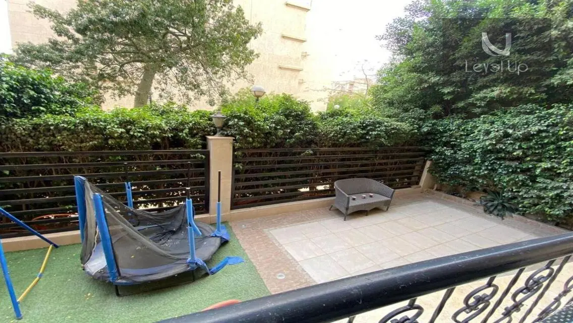 شقة لقطة للبيع تشطيب خاص و لوكيشن مميز في الرحاب