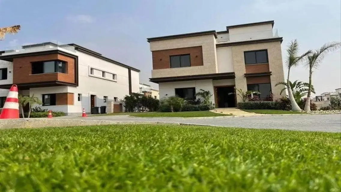 With DP 5% , Prime Location Next To Aliva MV