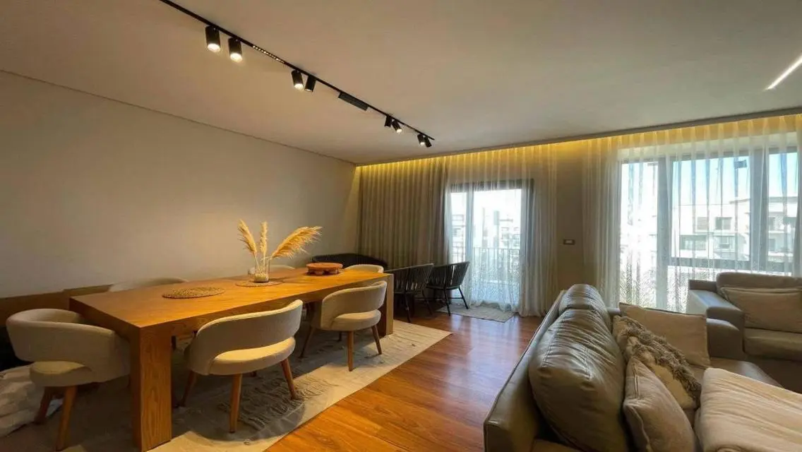 Apartment for sale 2 rooms with view on two facade