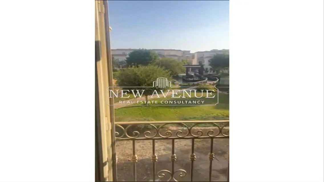 احسن لوكيشن فيلا في الكومباوند على فيو لاندسكيب