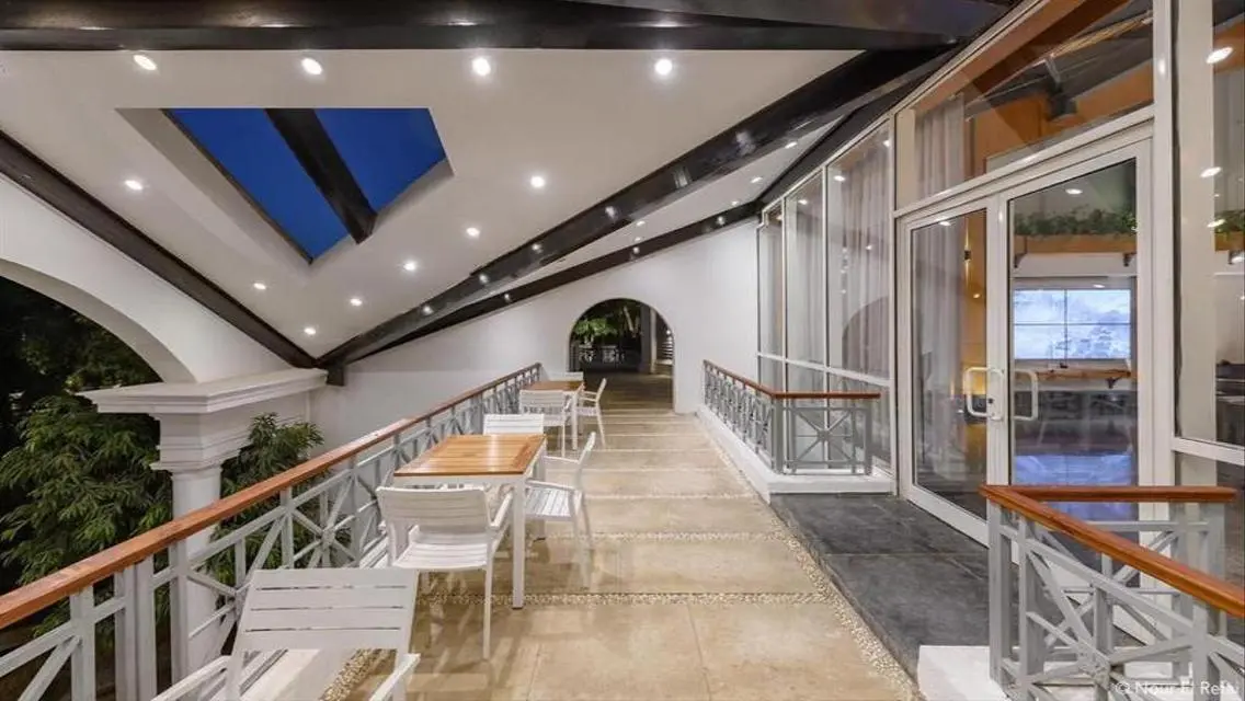 Luxury 5 Bedroom Home for Sale