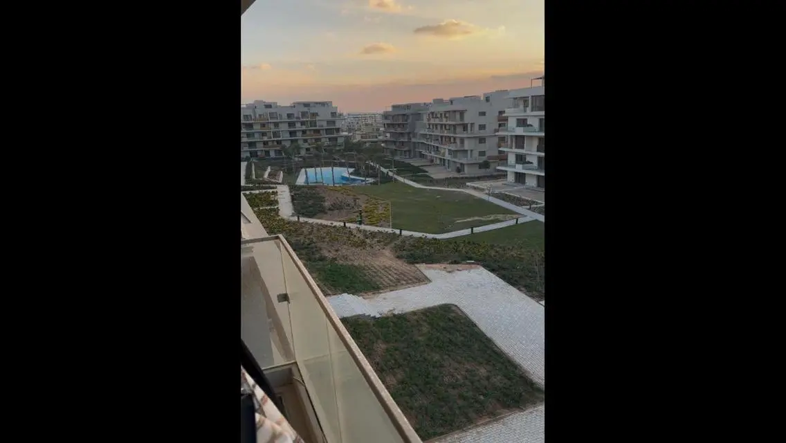 Apartment rent semi furnished Villette Residence