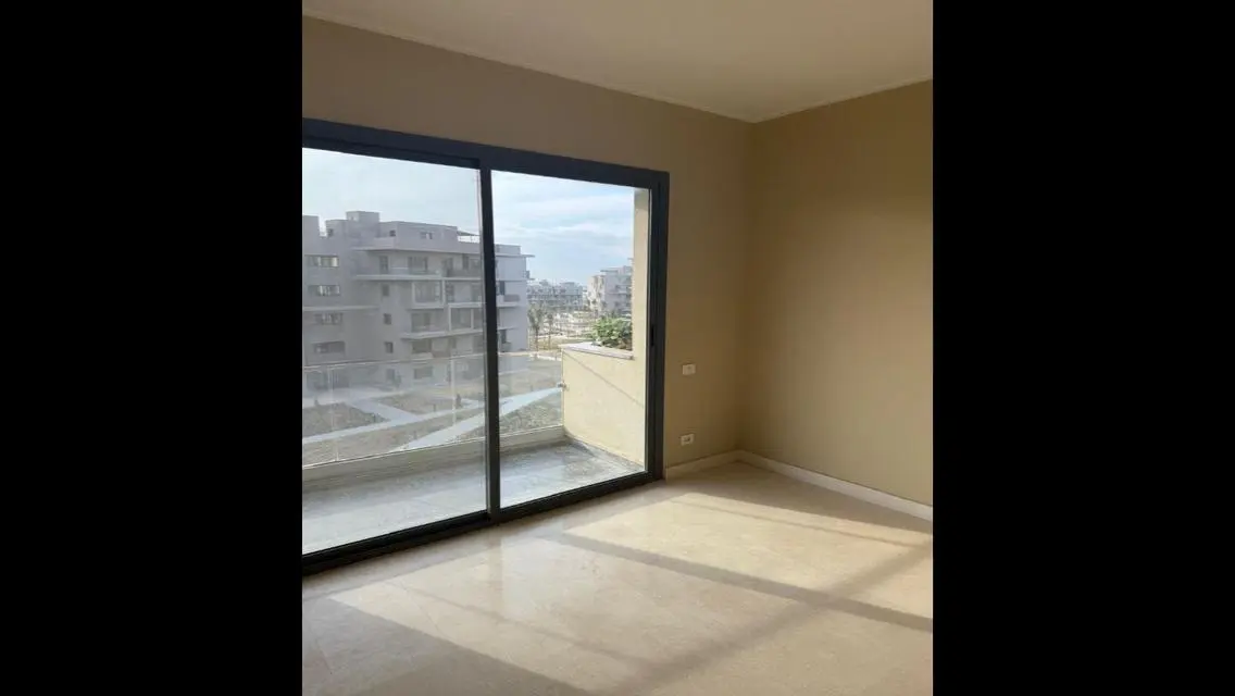 Apartment rent semi furnished Villette Residence