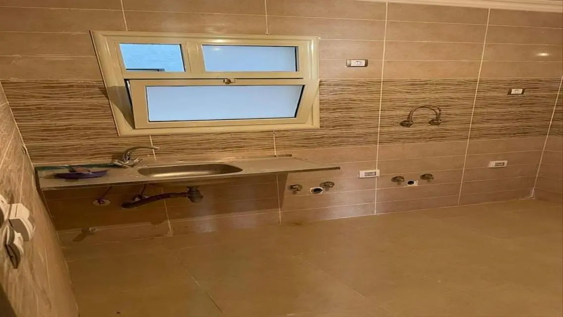 corner apartment resale finished in compound Jayd