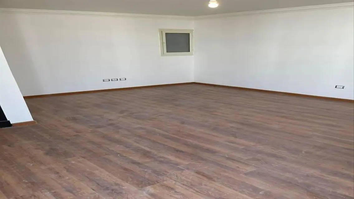 corner apartment resale finished in compound Jayd