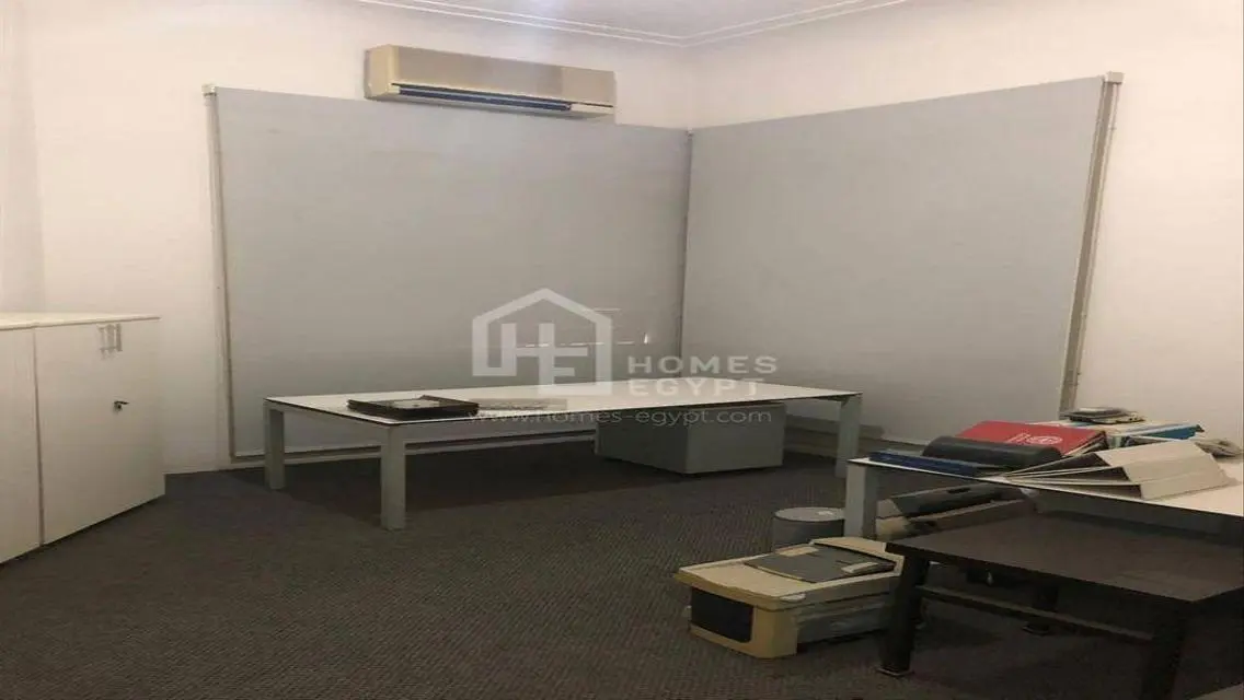 Office Space for Rent with high ceiling in Zamalek