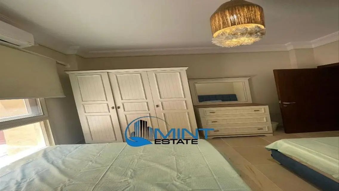 شاليه على البحر بحديقة في لافيستا باي