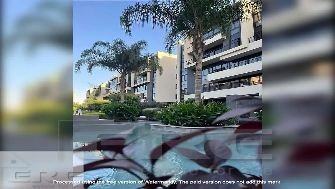 Apart Ready To Move Prime Location with Waterway