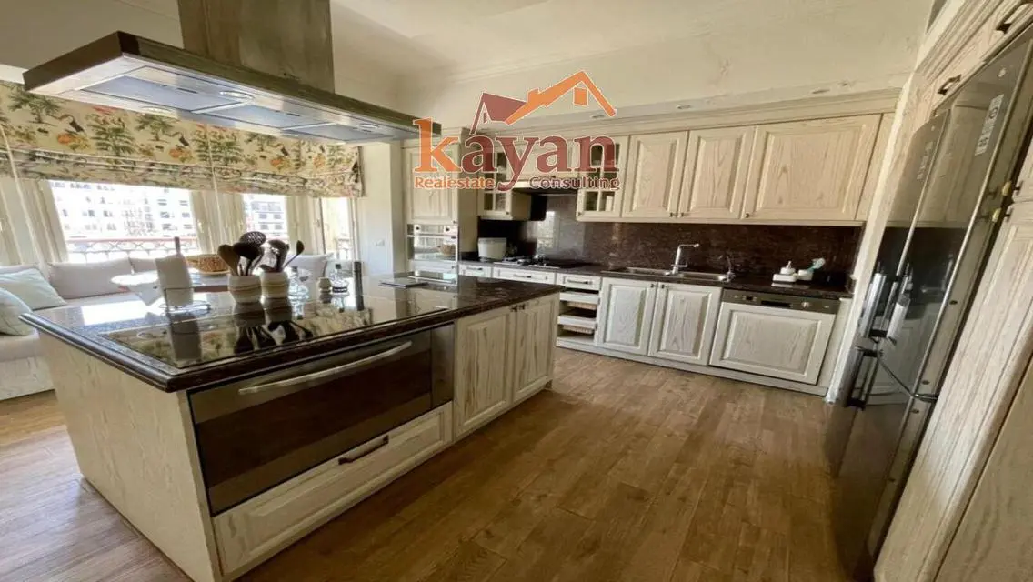 Furnished apartment for rent, first row golf