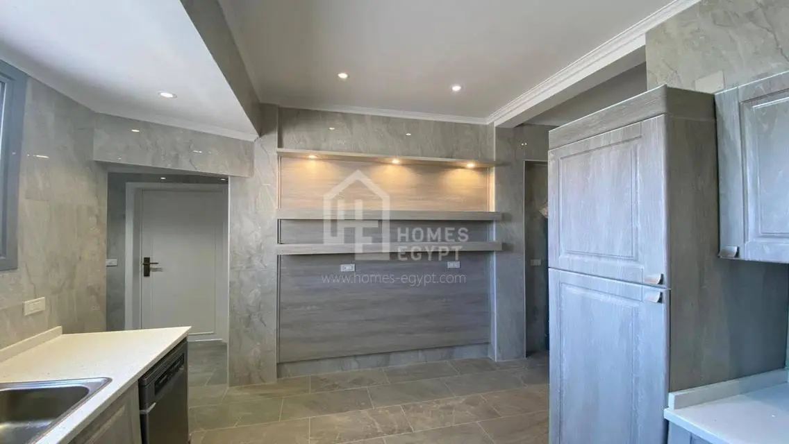 Upscale Penthouse for Rent in South Zamalek