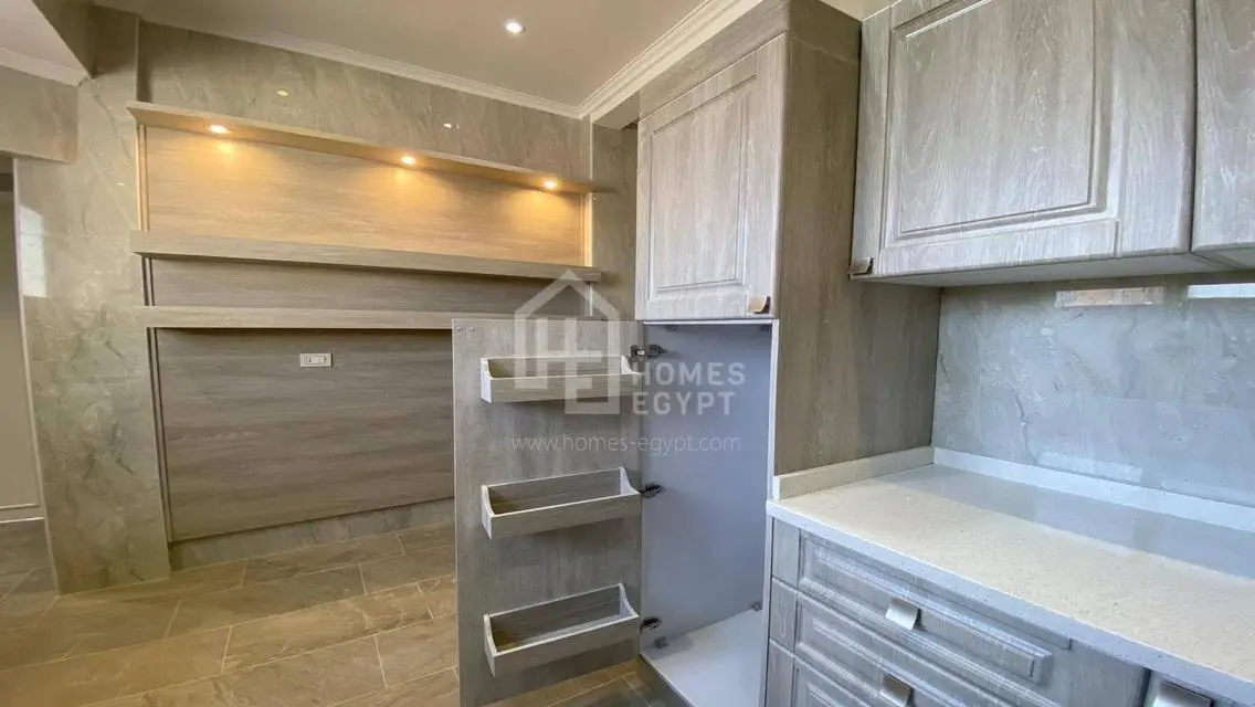 Upscale Penthouse for Rent in South Zamalek