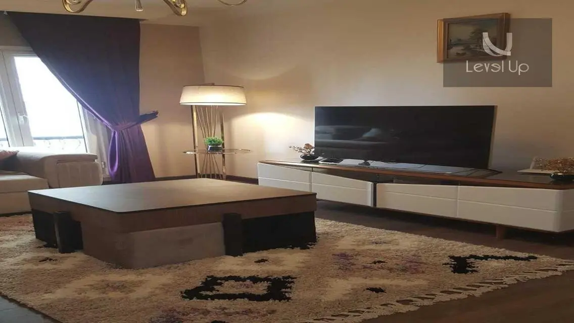 I villa for rent in Majestic View in Mountain View