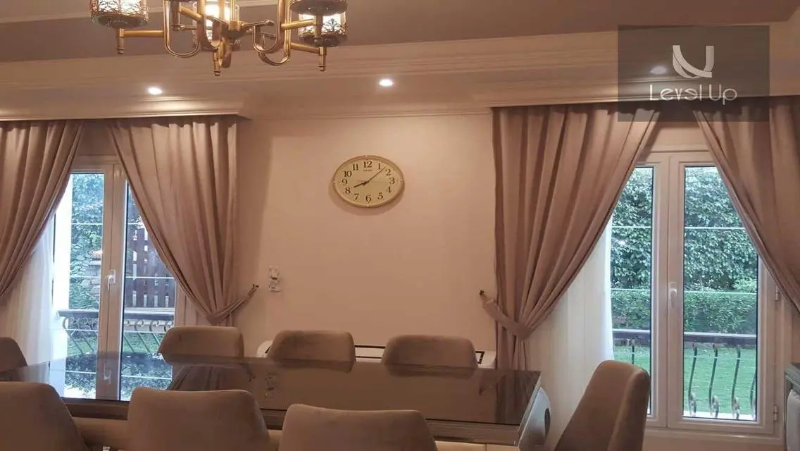 I villa for rent in Majestic View in Mountain View