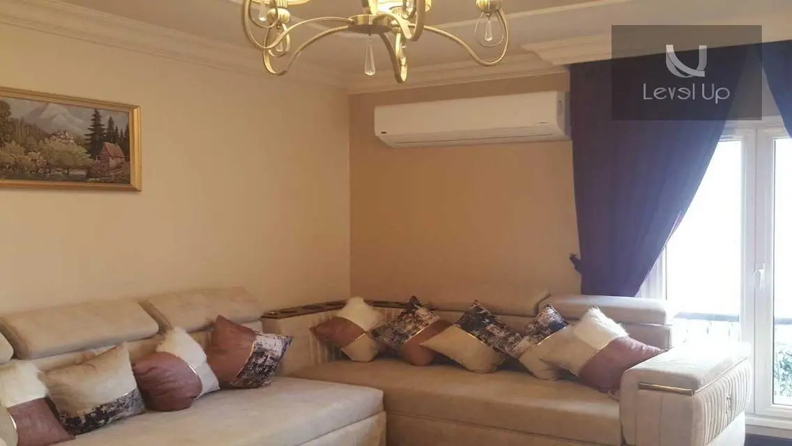 I villa for rent in Majestic View in Mountain View