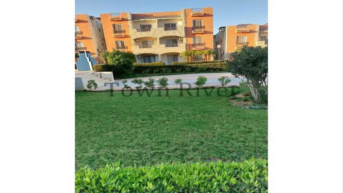 شاليه ارضي للبيع في كورونادو بيتش بسعر مميز
