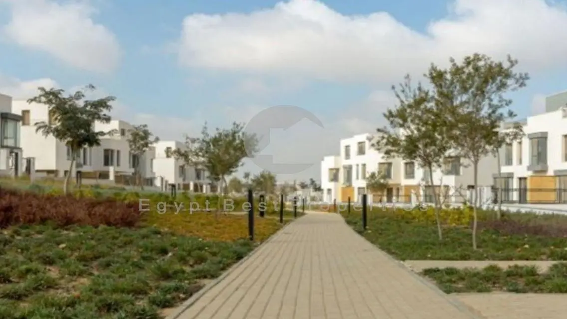 Twin house in Hyde Park New Cairo New Phase