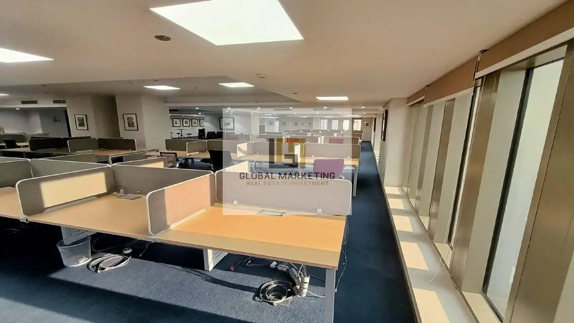 Furnished office for rent 700m on 90th Street