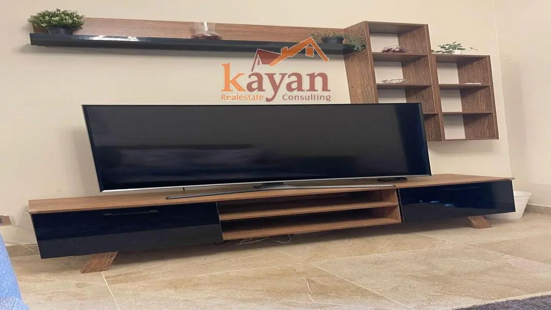 Furnished 2-bedroom apartment with garden for rent