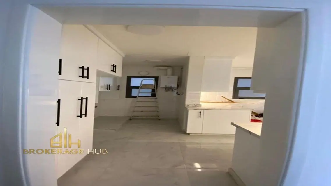 Apartment ⁠first use rent with Kitchen&amp;ACs&amp;Heaters