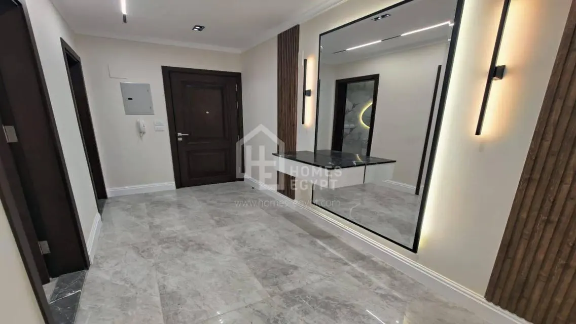 Super Lux Finish New Flat For Sale in Zamalek