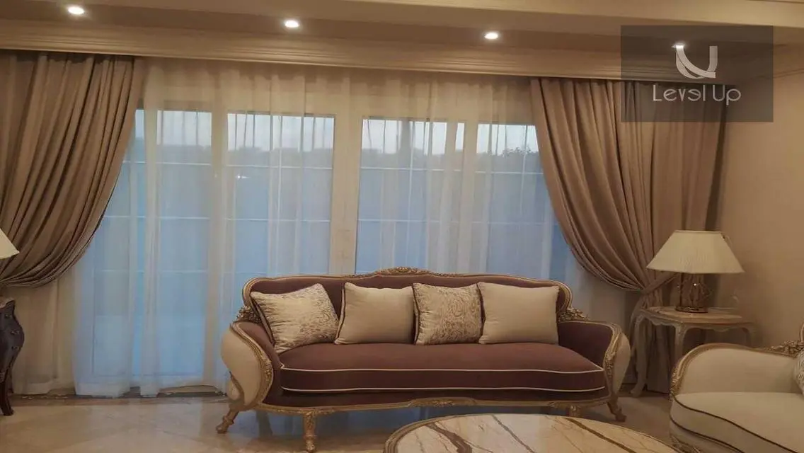 I villa with garden for rent in Mountain View