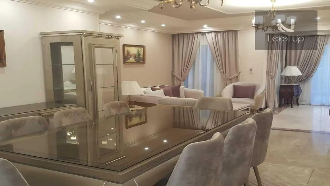 I villa with garden for rent in Mountain View